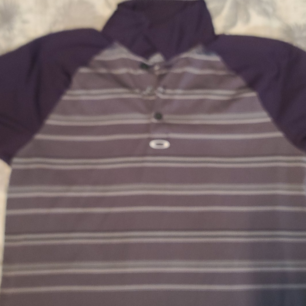 Oakley Polo